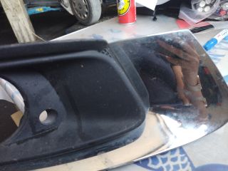 bontott OPEL MERIVA B Jobb Ködfényszóró Lámpakeret