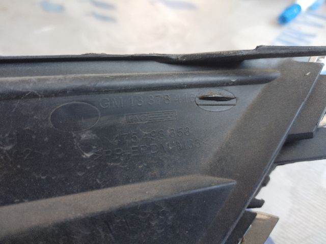 bontott OPEL MERIVA B Jobb Ködfényszóró Lámpakeret