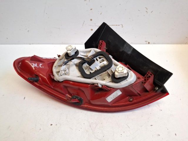 bontott OPEL MERIVA B Jobb Külső Hátsó Lámpa