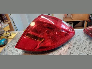 bontott OPEL MERIVA B Jobb Külső Hátsó Lámpa