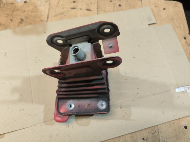 bontott OPEL MERIVA B Jobb Lökhárító Tartó Nyúlványvég