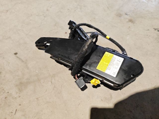 bontott OPEL MERIVA B Jobb Oldallégzsák