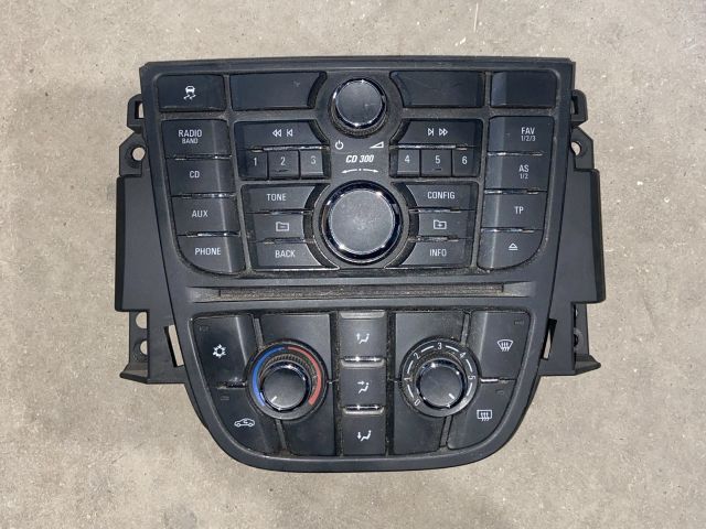 bontott OPEL MERIVA B Középkonzol Vezérlő Panel