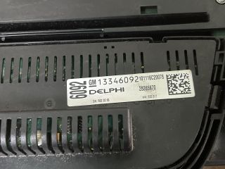 bontott OPEL MERIVA B Középkonzol Vezérlő Panel