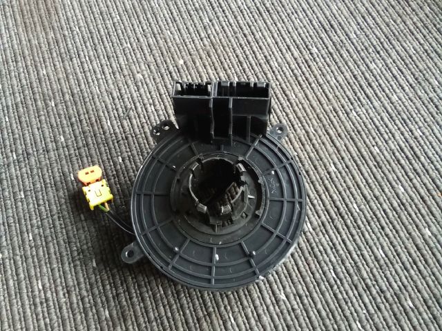 bontott OPEL MERIVA B Légzsák Átvezető Szalagkábel