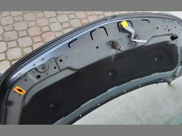 bontott OPEL MERIVA B Motorháztető Szigetelés