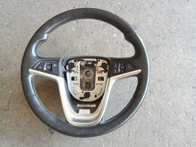 bontott OPEL MERIVA B Multikormány