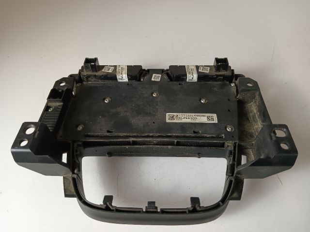 bontott OPEL MERIVA B Rádió / CD Kapcsoló