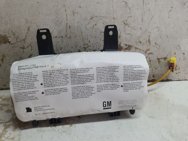 bontott OPEL MERIVA B Utasoldali Légzsák