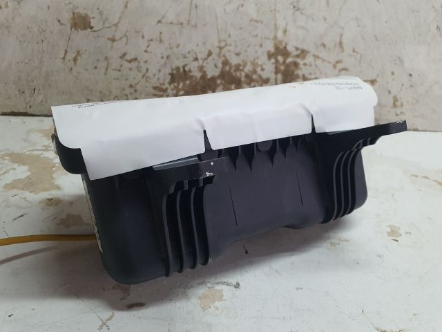 bontott OPEL MERIVA B Utasoldali Légzsák