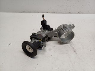 bontott OPEL MERIVA B Zárbetét Szett