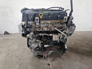 bontott OPEL MOKKA Motor (Fűzött blokk hengerfejjel)