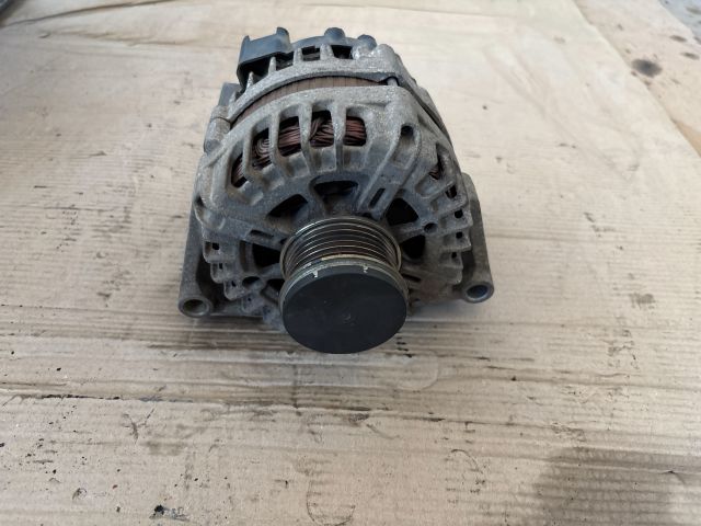 bontott OPEL MOKKA Generátor