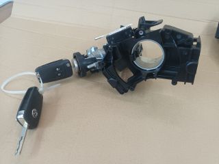 bontott OPEL MOKKA Gyújtáskapcsoló Házzal