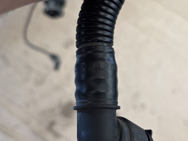 bontott OPEL MOKKA Kartergázcső