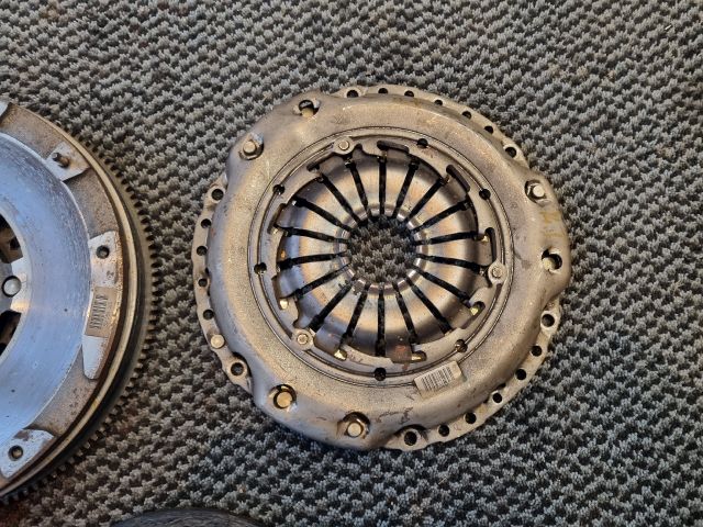 bontott OPEL MOKKA Kuplung Szett Lendkerékkel