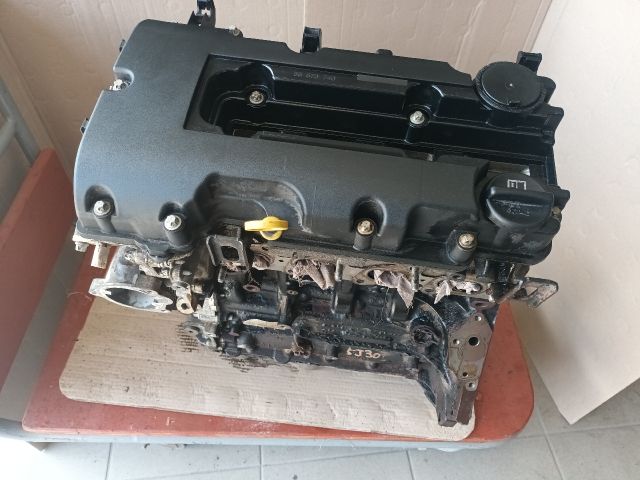 bontott OPEL MOKKA Motor (Fűzött blokk hengerfejjel)