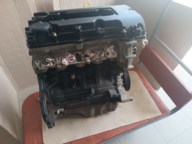 bontott OPEL MOKKA Motor (Fűzött blokk hengerfejjel)