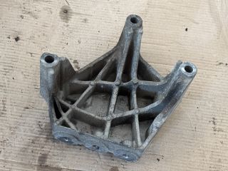 bontott OPEL MOKKA Motor Tartó Bak (Fém)