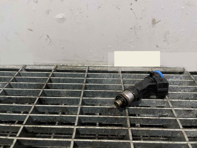 bontott OPEL MOKKA Porlasztó (1 db)