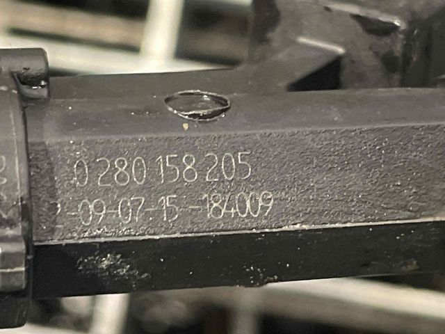 bontott OPEL MOKKA Porlasztó (1 db)