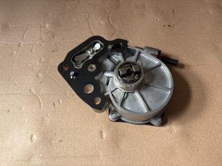 bontott OPEL MOKKA Vákumpumpa