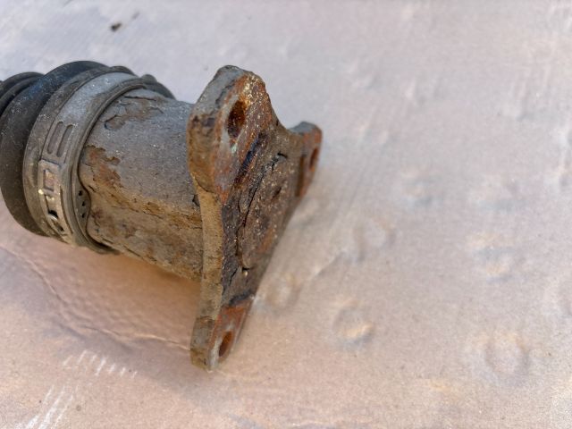 bontott OPEL MOKKA Bal hátsó Féltengely