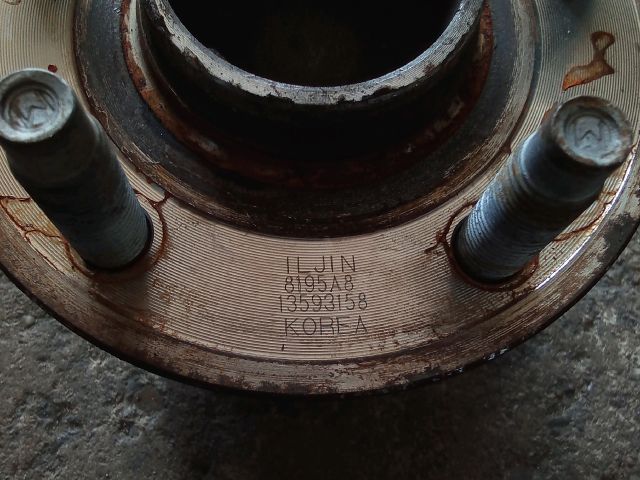 bontott OPEL MOKKA Jobb hátsó Kerékagy