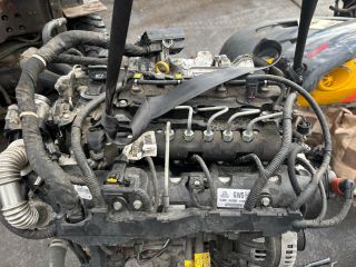 bontott OPEL MOKKA Komplett Motor (Segédberendezésekkel)