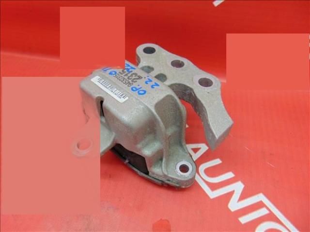 bontott OPEL MOKKA Motor Tartó Bak (Fém)