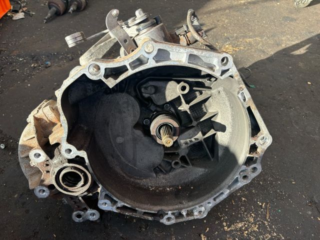 bontott OPEL MOKKA Váltó (Mechanikus)