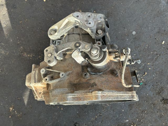 bontott OPEL MOKKA Váltó (Mechanikus)