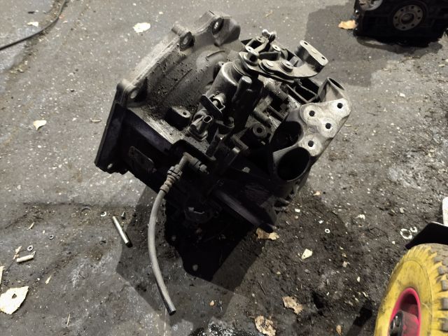 bontott OPEL MOKKA Váltó (Mechanikus)