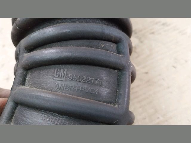 bontott OPEL MOKKA Légbeömlő Cső