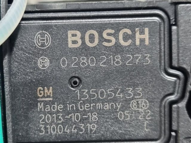 bontott OPEL MOKKA Légtömegmérő