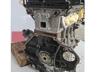 bontott OPEL MOKKA Motor (Fűzött blokk hengerfejjel)