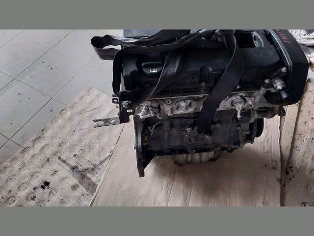 bontott OPEL MOKKA Motor (Fűzött blokk hengerfejjel)