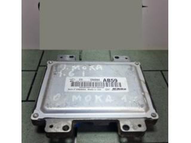 bontott OPEL MOKKA Motorvezérlő
