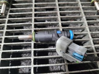 bontott OPEL MOKKA Porlasztó (1 db)