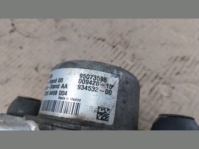 bontott OPEL MOKKA Vákumpumpa