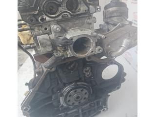 bontott OPEL MOKKA Motor (Fűzött blokk hengerfejjel)