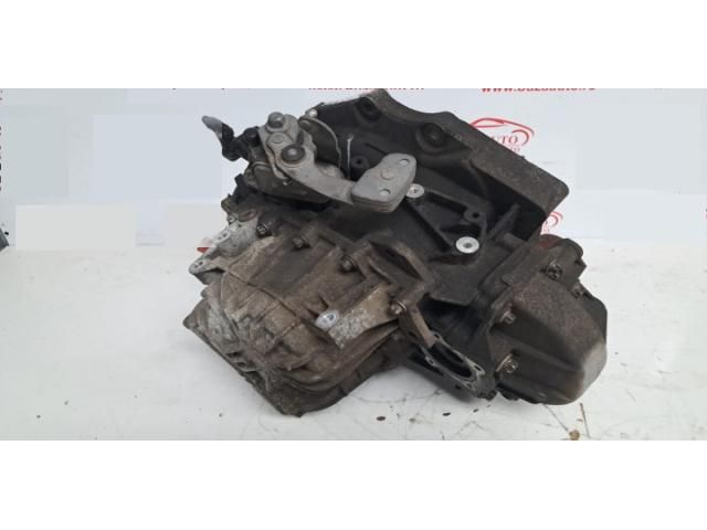 bontott OPEL MOKKA Váltó (Mechanikus)