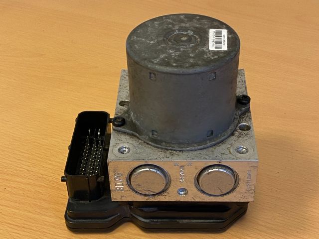 bontott OPEL MOKKA ABS Kocka