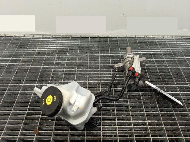 bontott OPEL MOKKA Főfékhenger