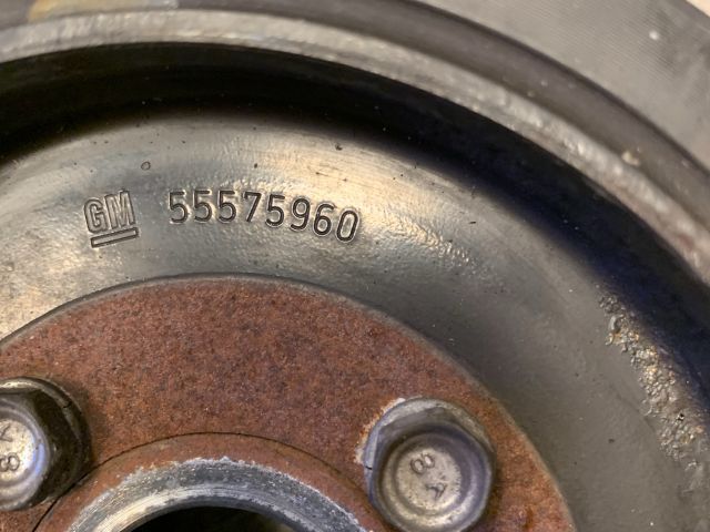 bontott OPEL MOKKA Főtengely Szíjtárcsa