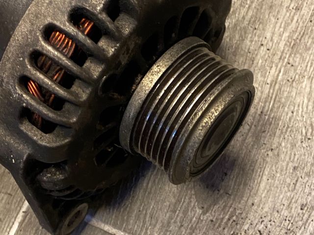 bontott OPEL MOKKA Generátor