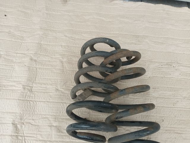 bontott OPEL MOKKA Hátsó Rugó Pár