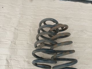 bontott OPEL MOKKA Hátsó Rugó Pár