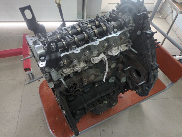 bontott OPEL MOKKA Motor (Fűzött blokk hengerfejjel)