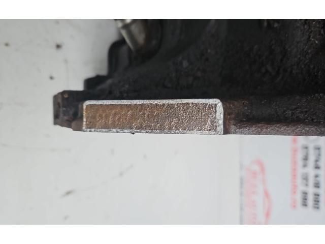 bontott OPEL MOKKA Motor (Fűzött blokk hengerfejjel)